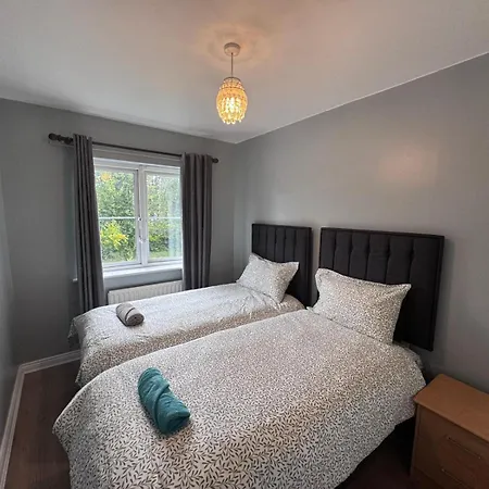 Entire Place Close To Airport & * Dublin