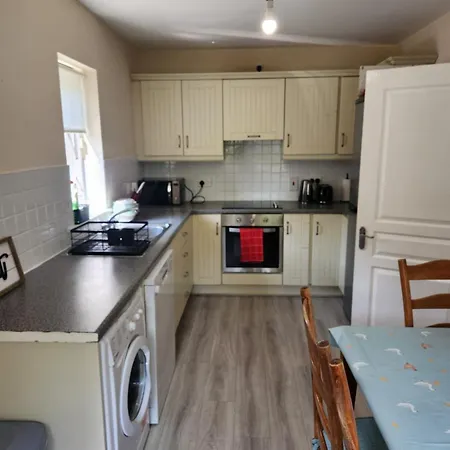 Apartamento Entire Place Close To Airport & Dublin